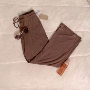 Aritzia Brown Lounge Pants